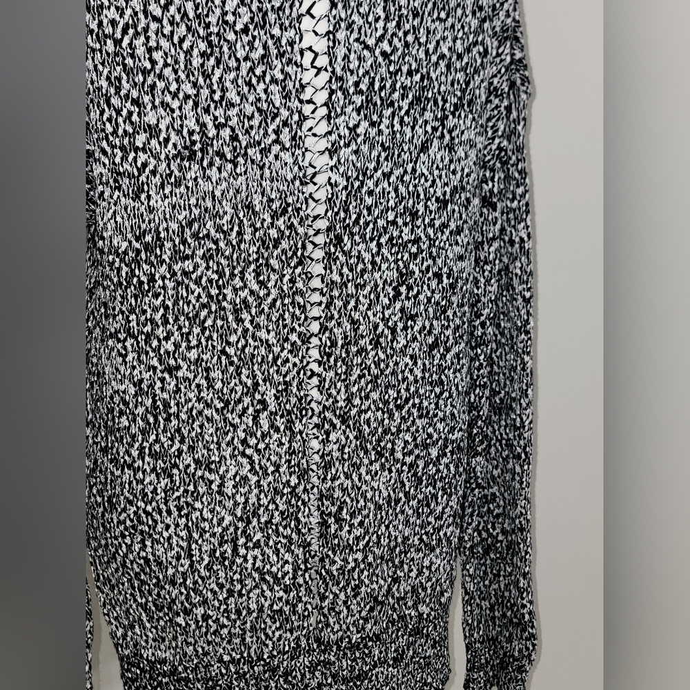 Volcom "Keepin Cozy Sweater" Black/Silver Open Weave Back Women's Size Small - Picture 12 of 12